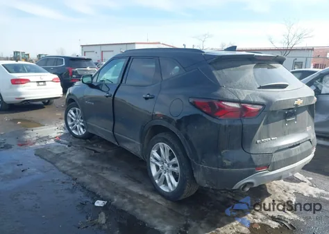 2022 Chevrolet Blazer Awd 3Lt z USA, uszkodzony, nr VIN 3GNKBJRS6NS174014